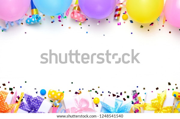 Arriere Plan Fete D Anniversaire Avec Ballons Et Photo De Stock Modifiable