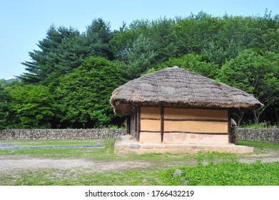 Birthplace Of Nongae In Jangsu-gun, South Korea, It's Built To Commemorate Nongae Who Jumped Into The Namgang River With Japanese General At The Japanese Invasion Of Korea.  Filmed On June 28, 2020