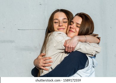 Young Lesbian Galleries