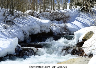 Bishop In Winter Snow Lake Is The Perfect Destination To revitalize Your Spirit And Body With A Winter Escape.
 Relaxation Isn’t A Want But A Human Need. 