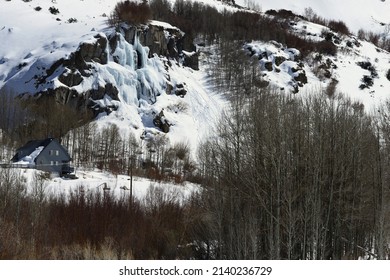 Bishop In Winter Snow Lake Is The Perfect Destination To revitalize Your Spirit And Body With A Winter Escape.
 Relaxation Isn’t A Want But A Human Need. 