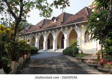 Bisop House At Fort Cochin On India