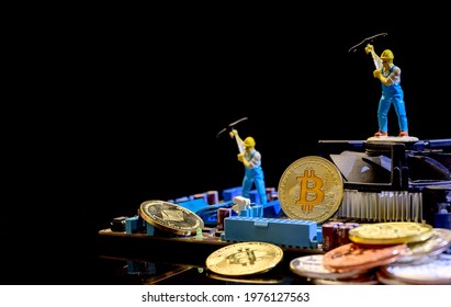 Bitcoin Of Crypto Currency With Gold, Money And Miniature Toy. New Virtual Of Technology And Business For Block Chain