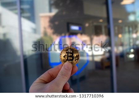 Bitcoin & Cryptocurrency