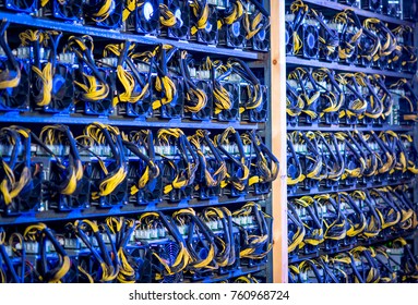 Bitcoin Cryptocurrency Mining Farm