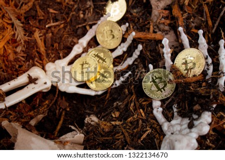 Bitcoin is dead - bones & skull