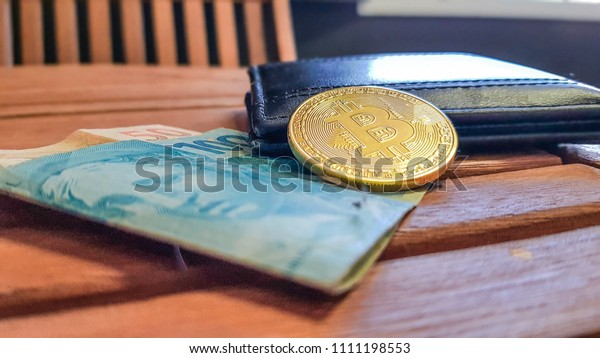 Bitcoin Reais Money Brazil Black Wallet Stock Photo Edit Now 1111198553