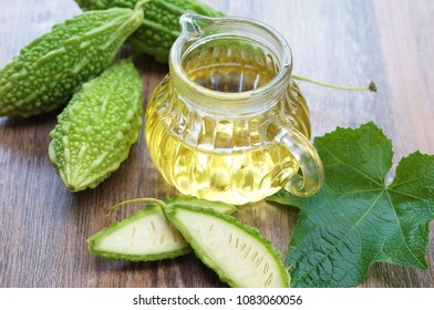 bitter gourd oil with bitter gourd