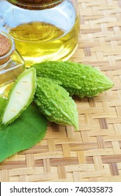 bitter gourd oil with bitter gourd