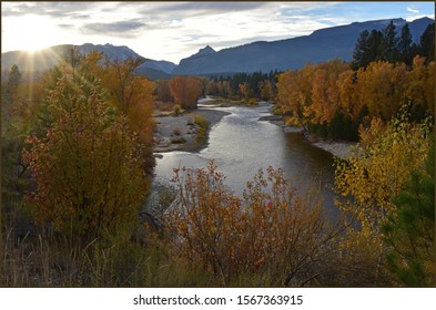 Bitterroot River Fall Foliage Western Montana Stock Photo 1567363915 ...