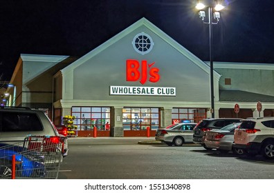 
BJ's Wholesale Membership Club Storefront, Late Night Hours, Revere Massachusetts USA, November 1, 2019