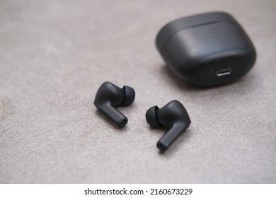 Black Bluetooth Headphones For Listening To Music