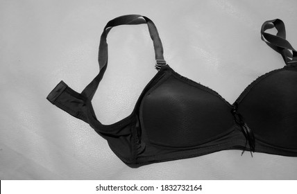 Black Bra Photo, As A Symbol Of No Bra Day