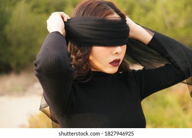 Black Bride Make A Decision To Remove Blindfold Herself.