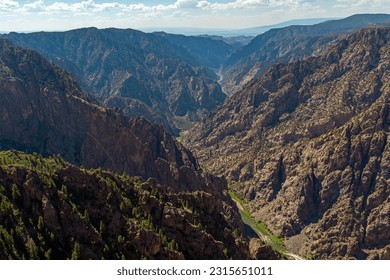 Black Canyon of the Gunnison river landscape in summer, Black Canyon of the Gunnison national park, Colorado, USA.
