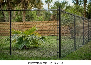 Black Chain Link Fence 5' High
