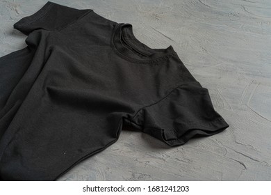 6,804 Plain t shirt black Images, Stock Photos & Vectors | Shutterstock