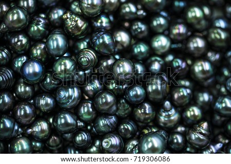 black cultured pearls, tahiti polynesia