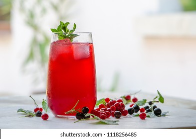 Black Currantt And Red Currant Syrup