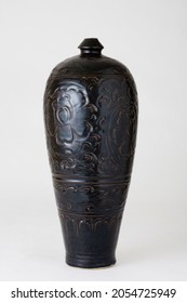 Black Elongated Porcelain, Song Dynasty