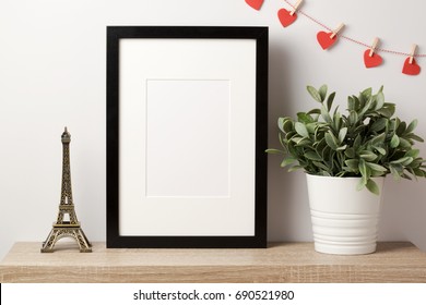 4 x EIFFEL TOWER MEMO HOLDERS Chalk Board Menu Stand Restaurant Cafe Bar Clip