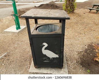 Imagenes Fotos De Stock Y Vectores Sobre Bird Poop Shutterstock