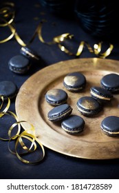 Black And Gold Macaroon Cookies