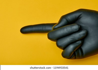 Black Nitrile Gloves