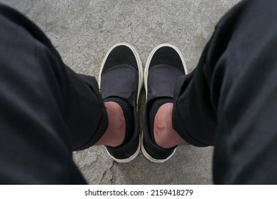 Black pants, and slip on shoes blackwhite 