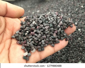 Black Plastic Pellets, Plastic Material