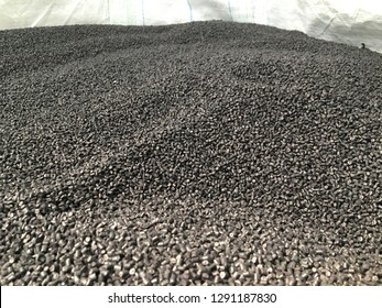 Black Plastic Pellets, Plastic Material