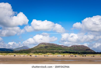 Стоковая фотография 1849342966: Black Rock Sands Beach Porthmadog Wales