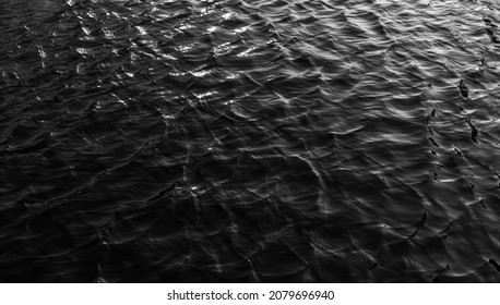 76,918 Water ripples black white Images, Stock Photos & Vectors ...