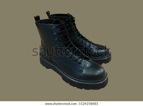 polished black boots