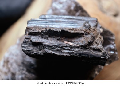 black tourmaline mineral 