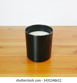 Black Tumbler Candle With Sliver Lid