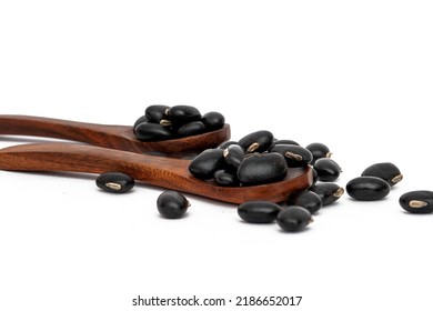  Black Turtle Bean Seeds Isolated On White Background