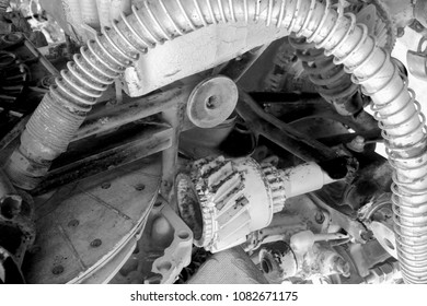 Black and white background for the old engine.