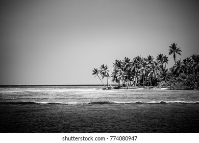 271,305 White beach scene Images, Stock Photos & Vectors | Shutterstock