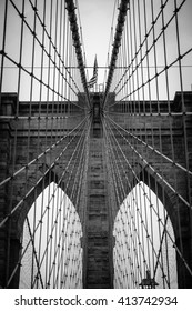 Black and white Brooklyn Bridge in NYC
