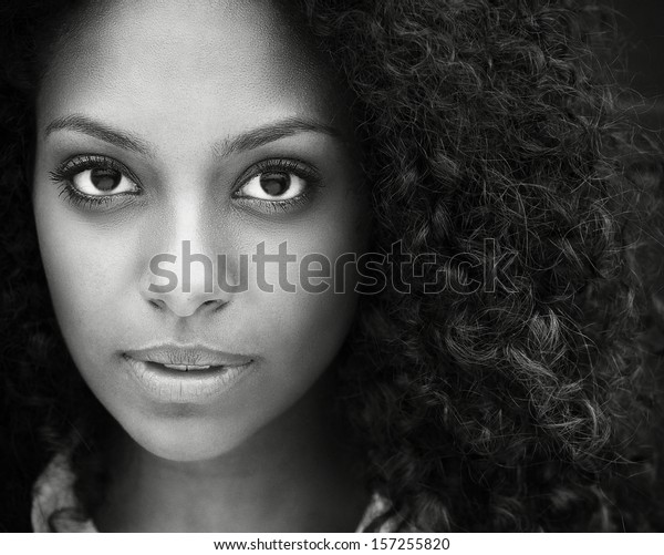 Preto E Branco Closeup Retrato De Foto Stock Shutterstock