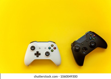 4,401 Joystick top view Images, Stock Photos & Vectors | Shutterstock