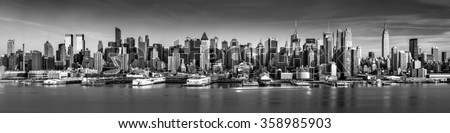 Black and white New York City panorama