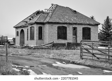 Black And White Old School House