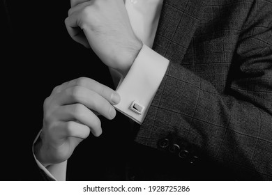 22,440 Shirt cuff Images, Stock Photos & Vectors | Shutterstock