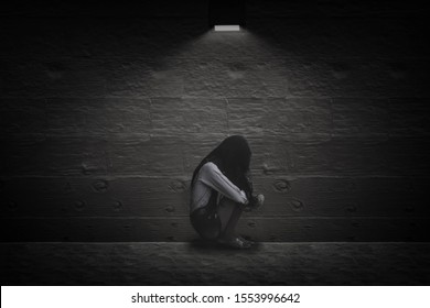 Woman Crying Dark Images Stock Photos Vectors Shutterstock