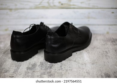 Black Women's Leather Shoes For Autumn With Laces, New Leather Shoes