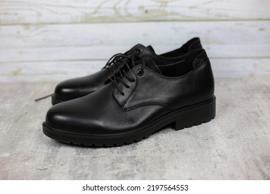 Black Women's Leather Shoes For Autumn With Laces, New Leather Shoes