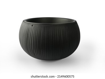 Black,Empty Plastic Flower Pot Isolated Over The White Background