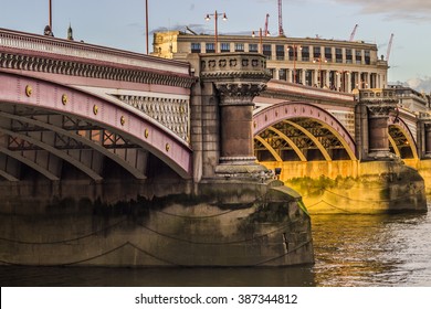 Blackfriars Bridge